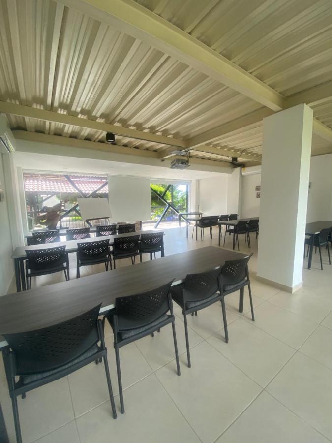 Juana Hotel Cerritos