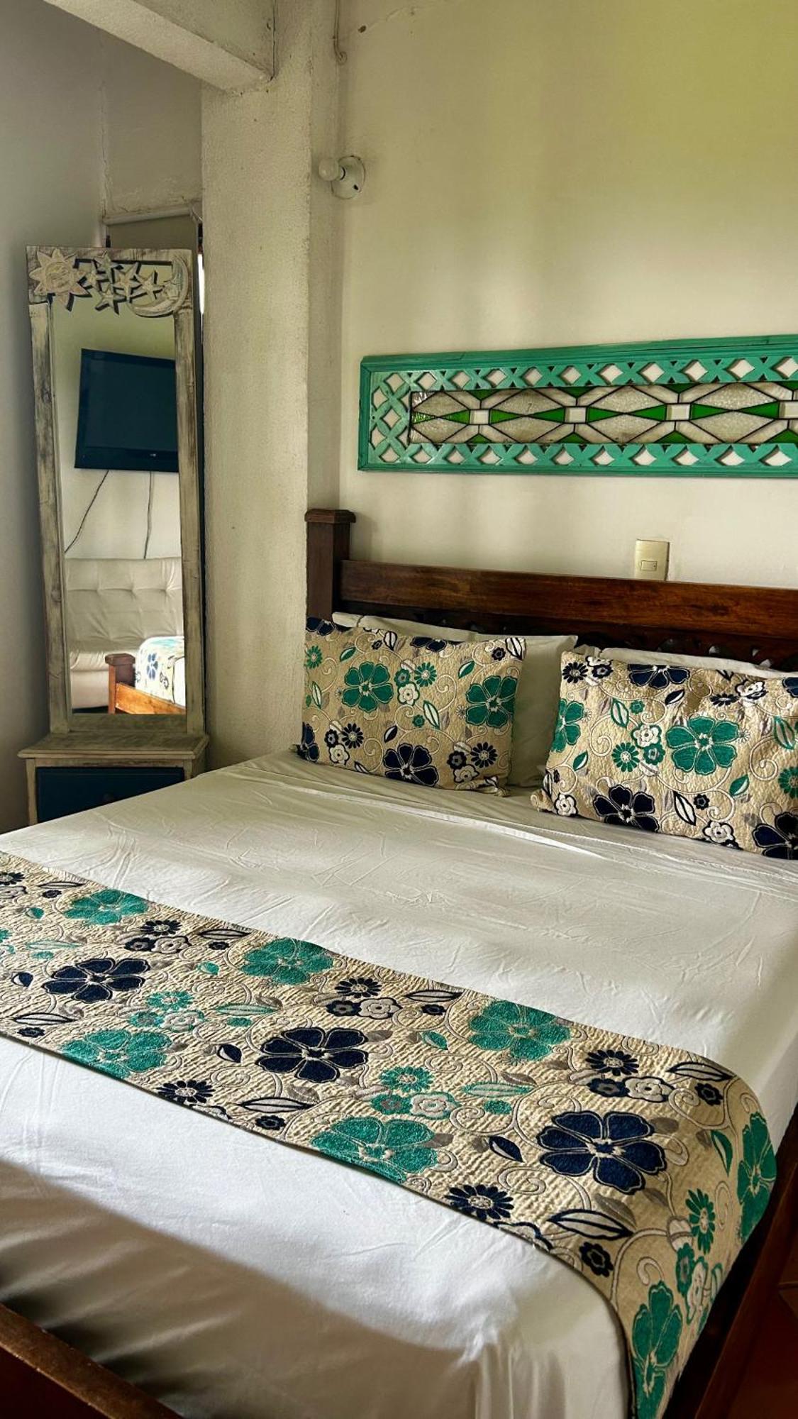 Juana Hotel